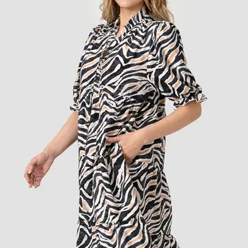 Shelly Dress – Short Sleeve Ruffle Black Animal Print